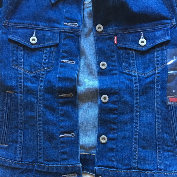 Levi's Jean Jacket - Picture 3 of 3
